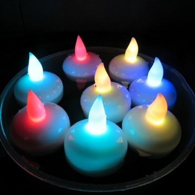 12 morceaux flottant la couleur multi menée de lumière de bougie pour la décoration de Noël